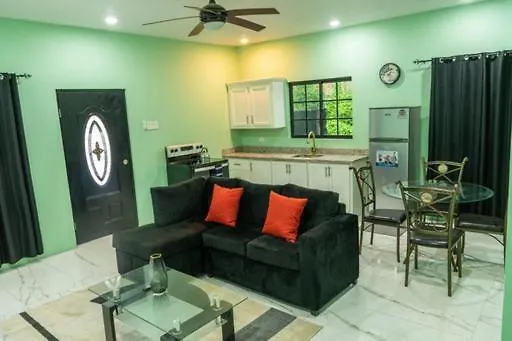 Apartment In Falmouth